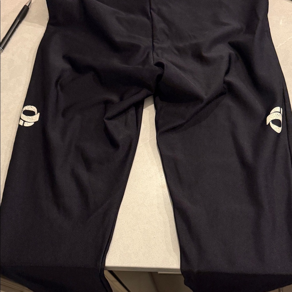 Pearl Izumi Black Technical Wear Leggings. Good condition. - Picture 7 of 7